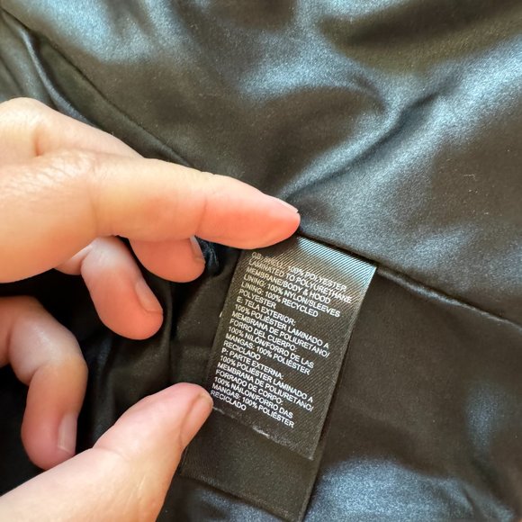 The North Face lightweight waterproof HyVent jacket Small - Picture 13 of 15